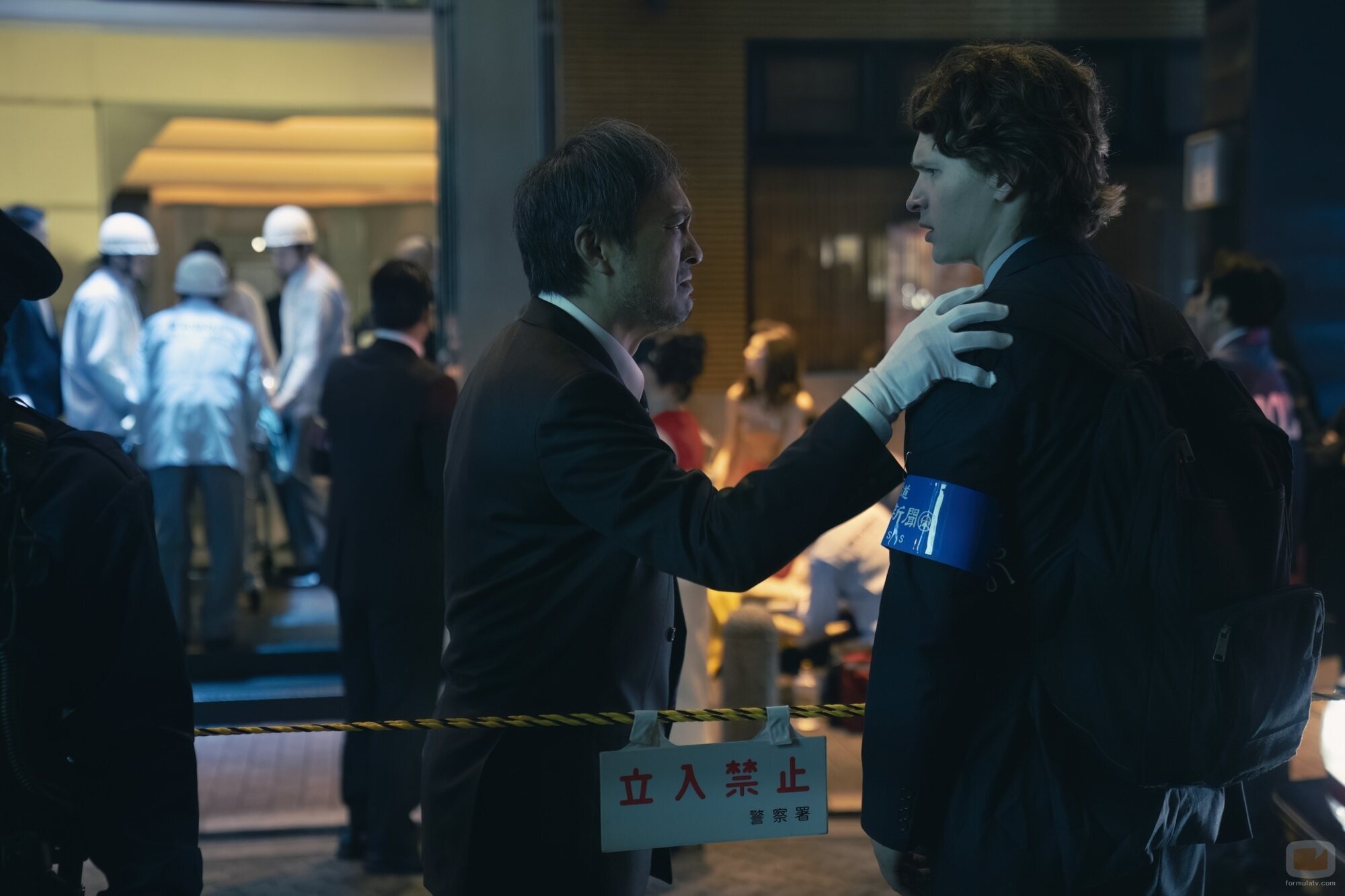 Ansel Elgort y Ken Watanabe en la temporada 2 y el capítulo 06 de 'Tokyo Vice'