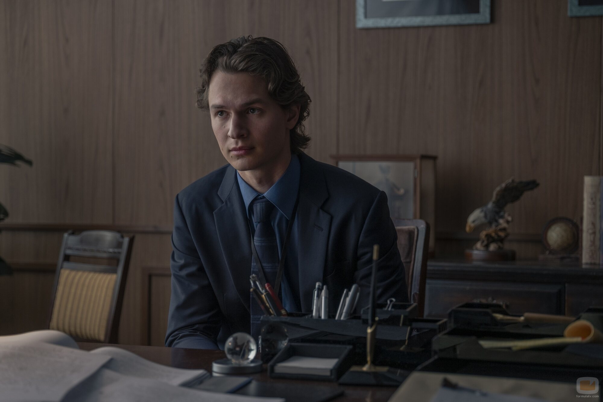 Ansel Elgort en Capítulo 8 titulado 'El camino de la nobleza' de 'Tokyo Vice'