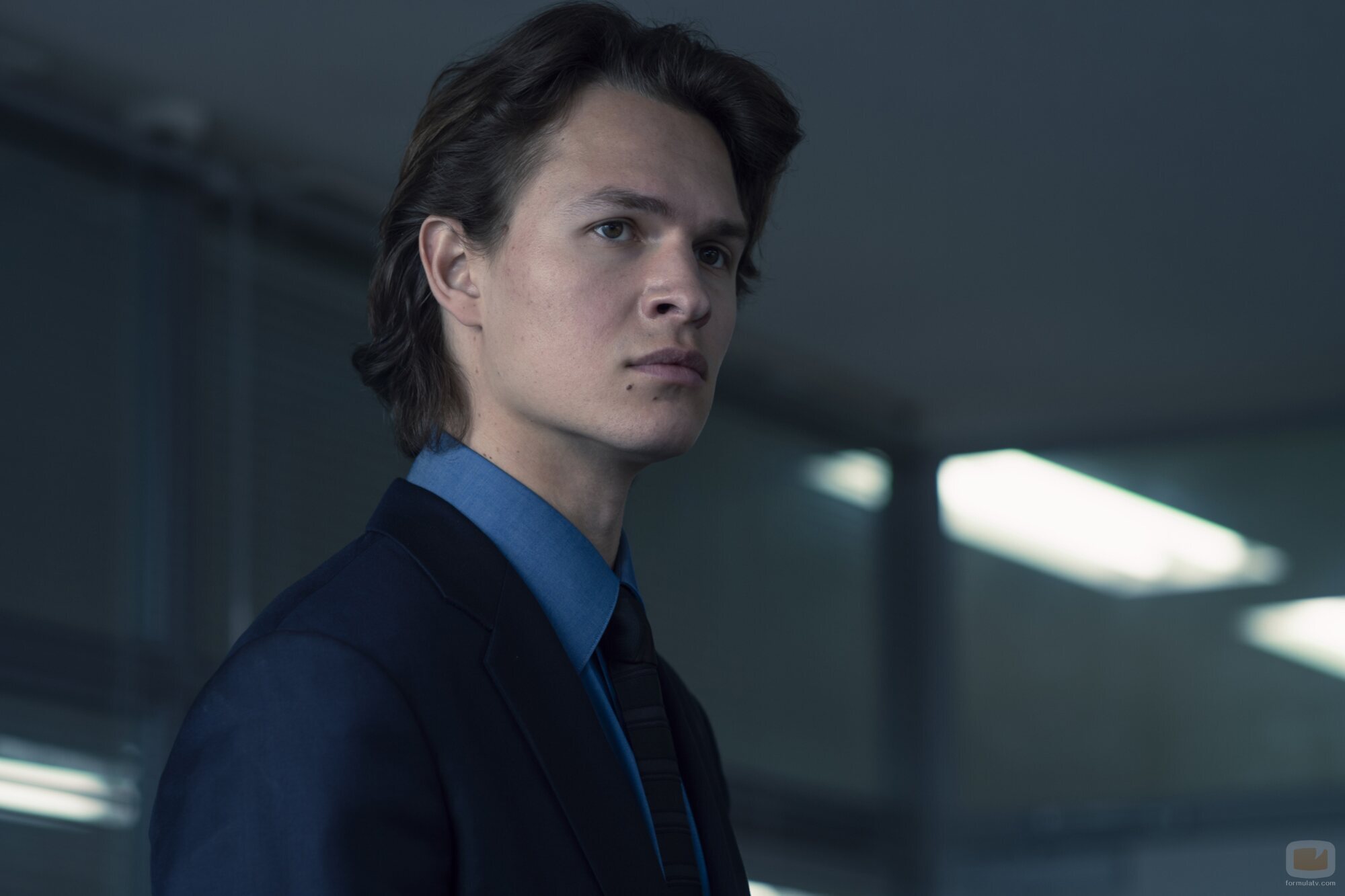 Ansel Elgort en 2x09 'Consecuencias' de 'Tokyo Vice'
