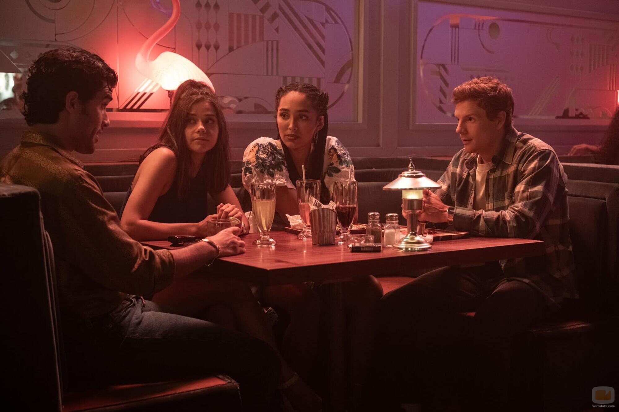 Patrick Gibson y Molly Brown en Capítulo 1 titulado 'Y al principio...' de 'Dexter: Pecado original'