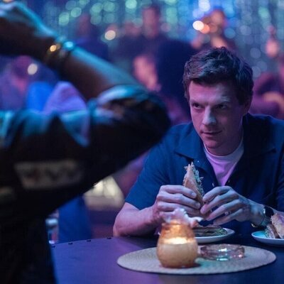 Foto de Patrick Gibson en 1x01 titulado 'Y al principio...' de 'Dexter: Pecado original'