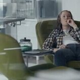 Hannah Einbinder en 'No hay línea roja' de 'Hacks'