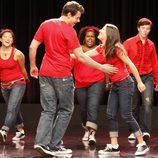 Los protagonistas de 'Glee' bailan