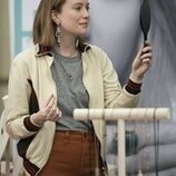 Hannah Einbinder en 1x04 titulado 'D'Joyería' de 'Hacks'