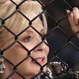 Jean Smart en la temporada 2 y el capítulo 01 de 'Hacks'