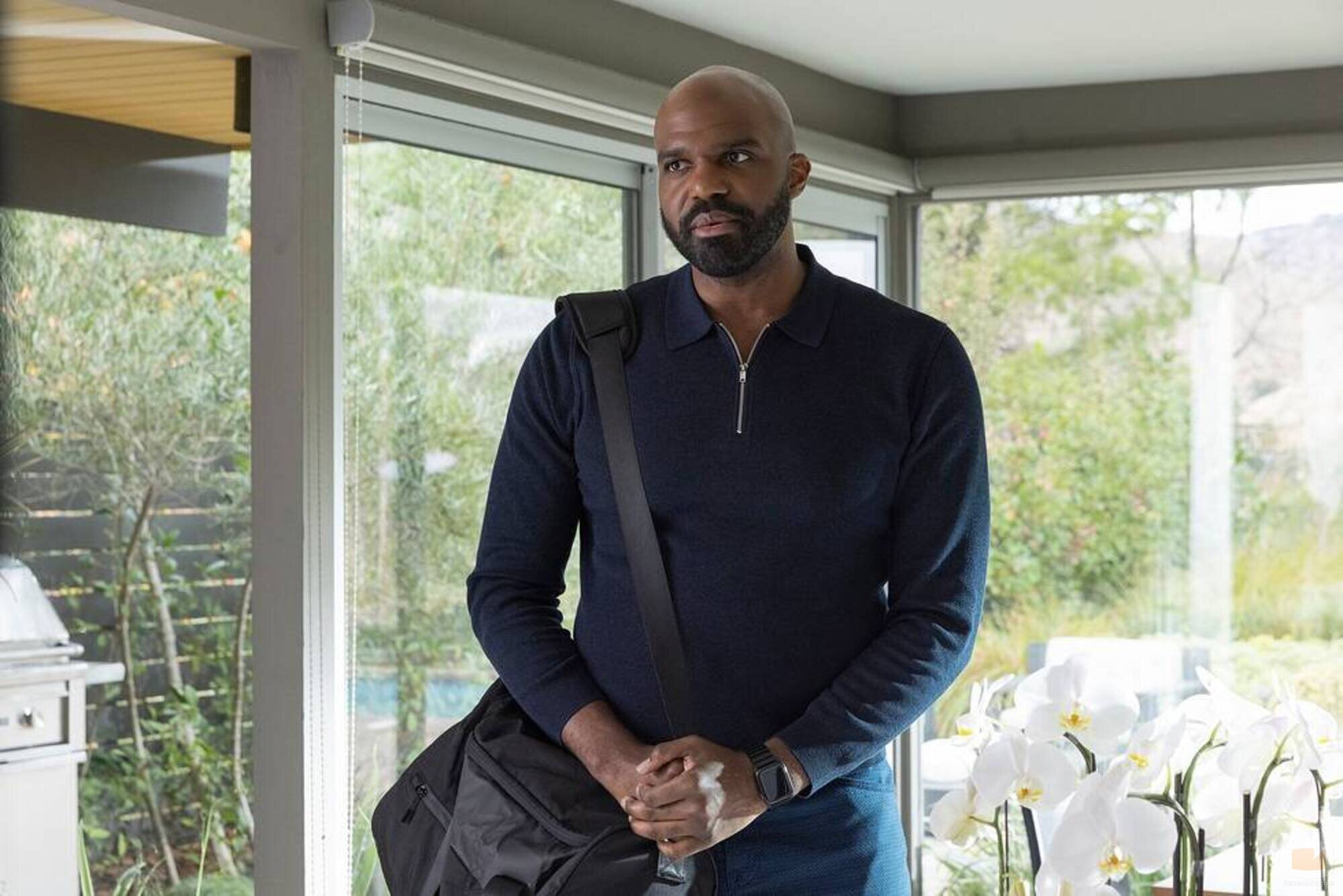 Carl Clemons-Hopkins en 'Correrá la sangre' de 'Hacks'