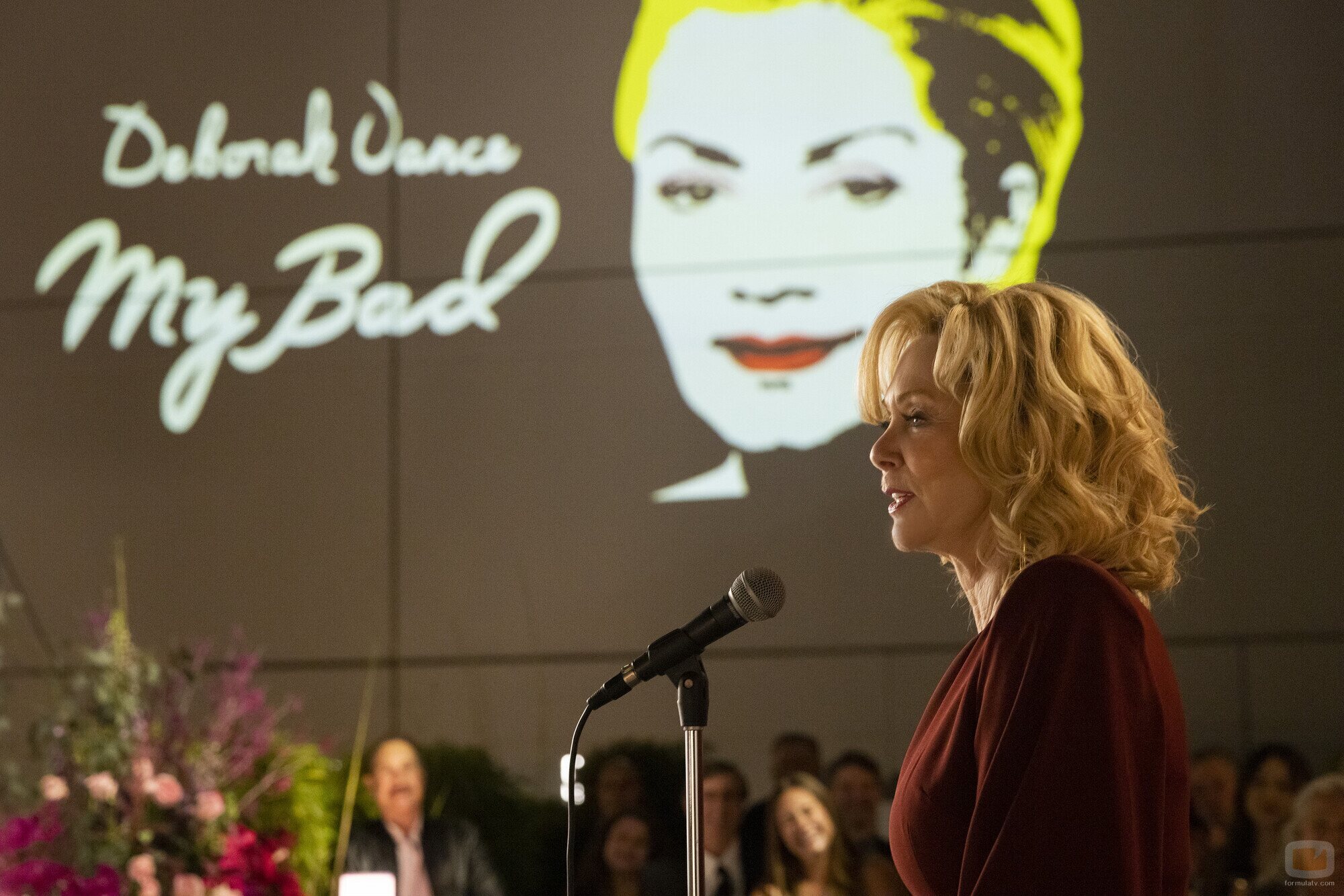 Jean Smart en 2x08 titulado 'La única e inimitable' de 'Hacks'