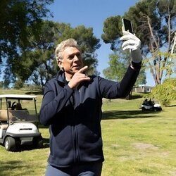 Christopher McDonald en la temporada 2 y el capítulo 03 de 'Hacks'