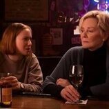 Imagen de Jean Smart y Hannah Einbinder en el 2x03 de 'Hacks'