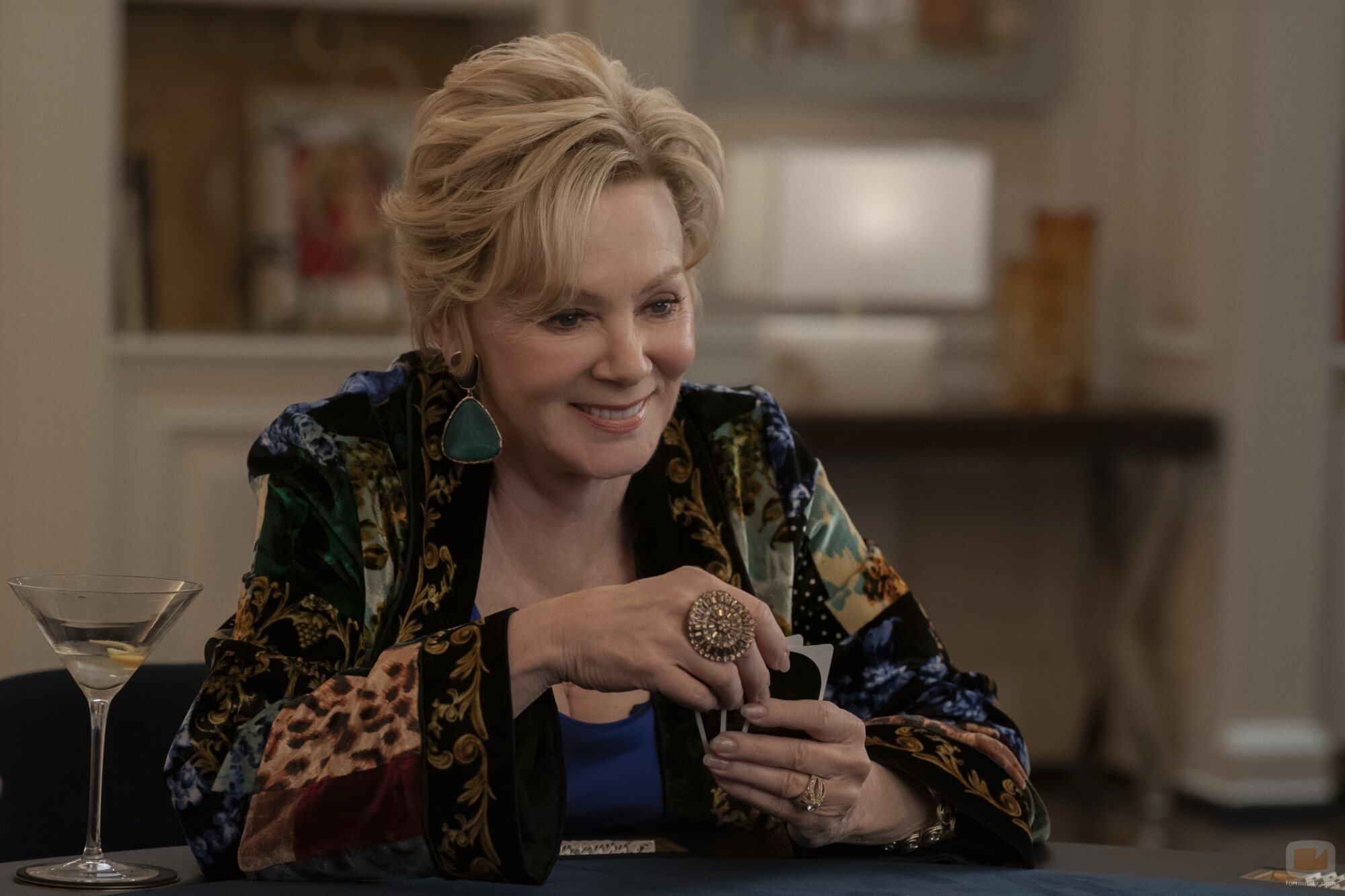 Jean Smart en 3x04 'Únete al club' de 'Hacks'