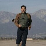 Mark Indelicato en la temporada 3 y el capítulo 04 de 'Hacks'