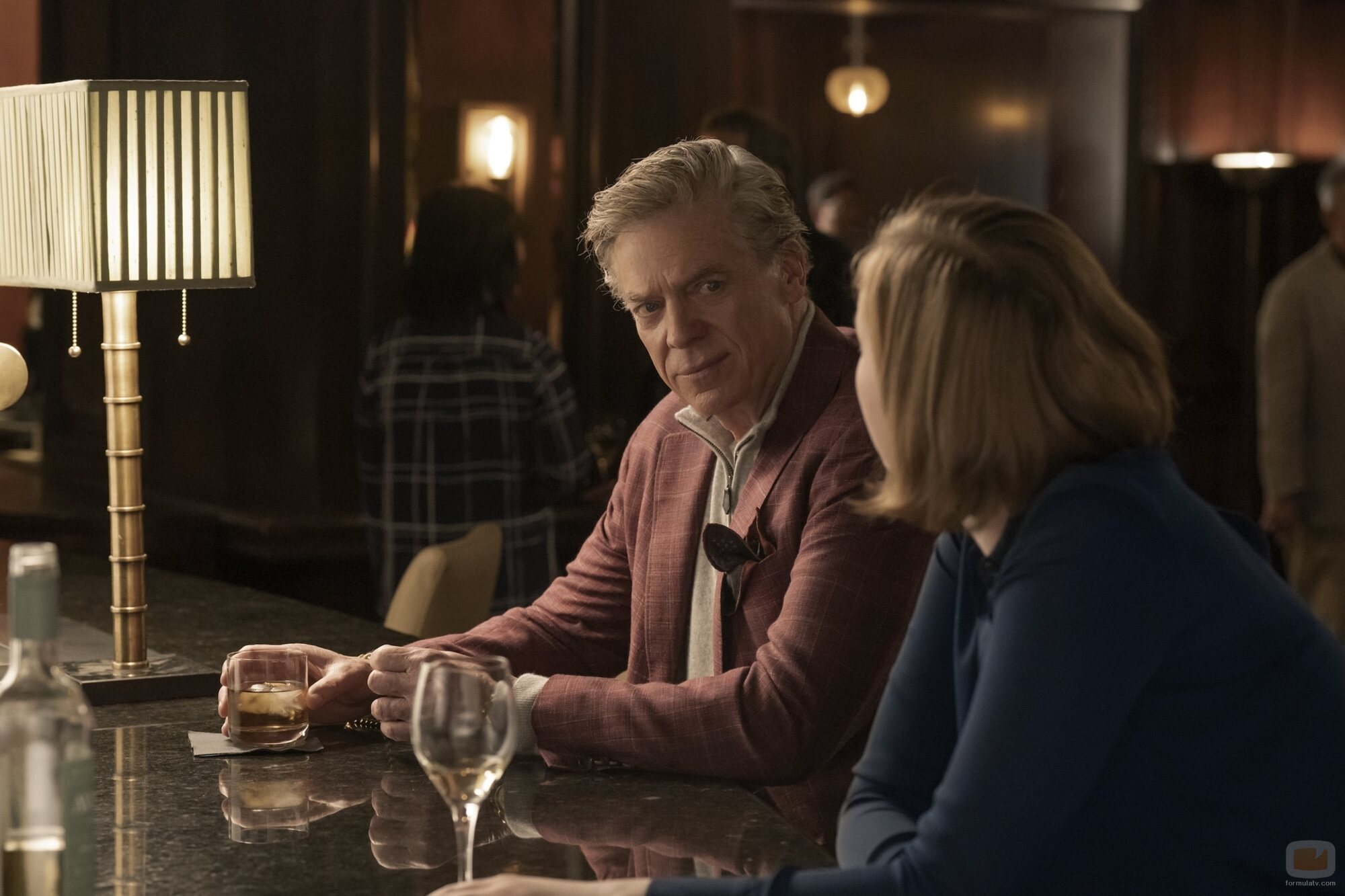 Christopher McDonald en el 3x06 de 'Hacks'