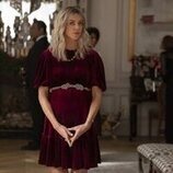 Kaitlin Olson en 3x07 'El espectacular especial de Navidad de Deborah Vance' de 'Hacks'