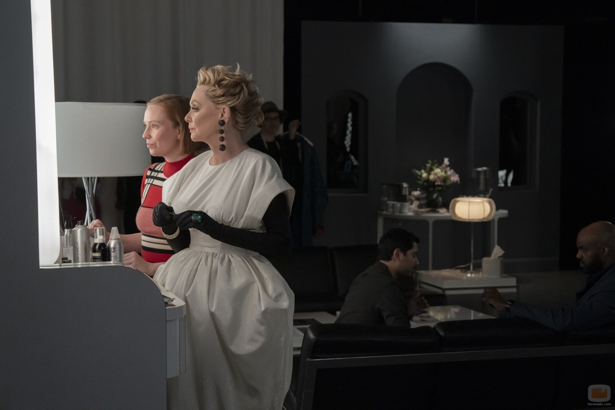 Jean Smart y Hannah Einbinder en 3x08 titulado 'Sí, ¿y?' de 'Hacks'
