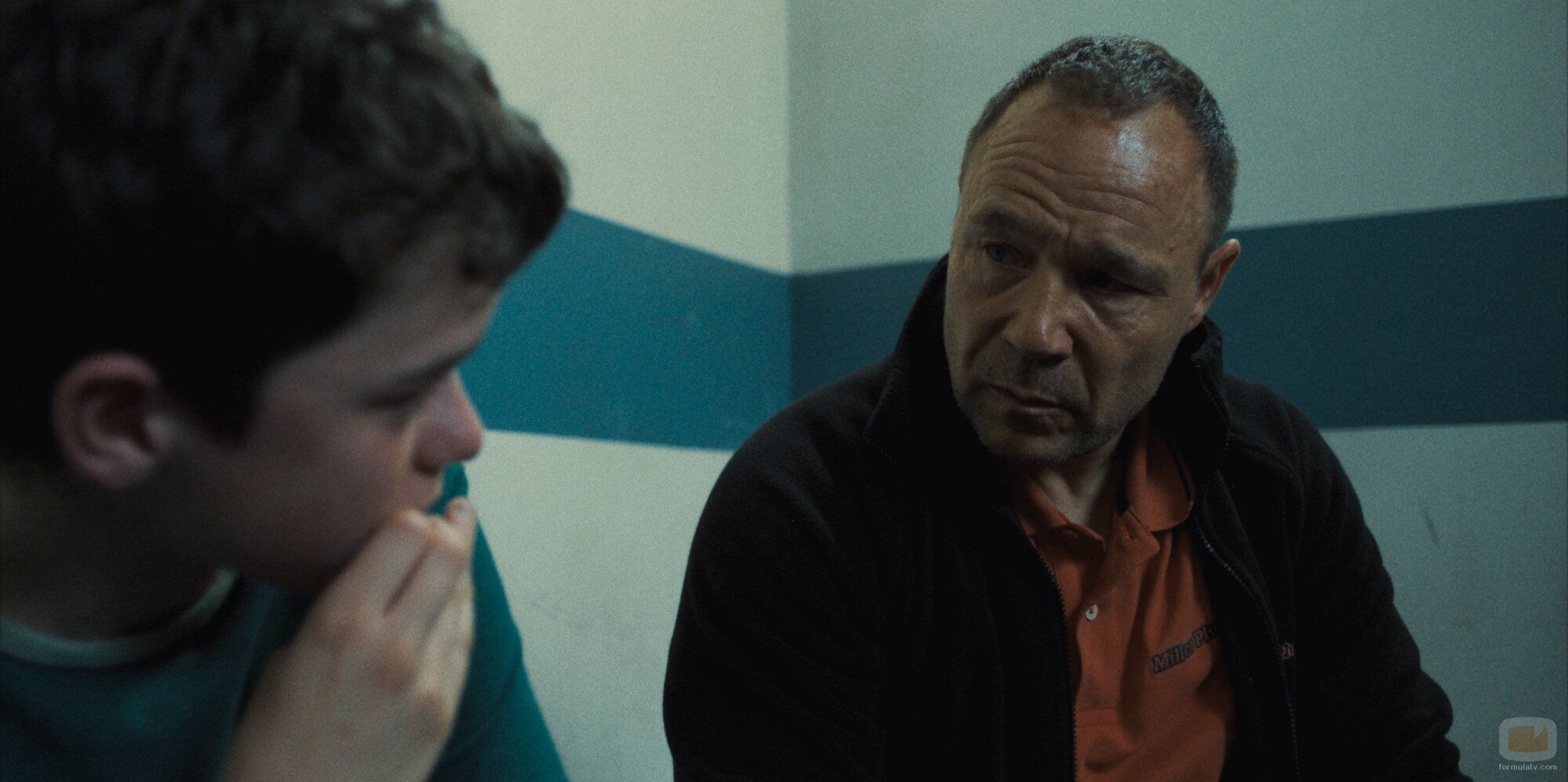 Stephen Graham y Owen Cooper en 'Episodio 1' de 'Adolescencia'