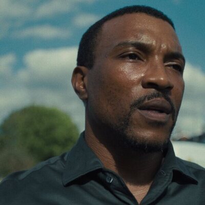 Ashley Walters en el 1x02 de 'Adolescencia'