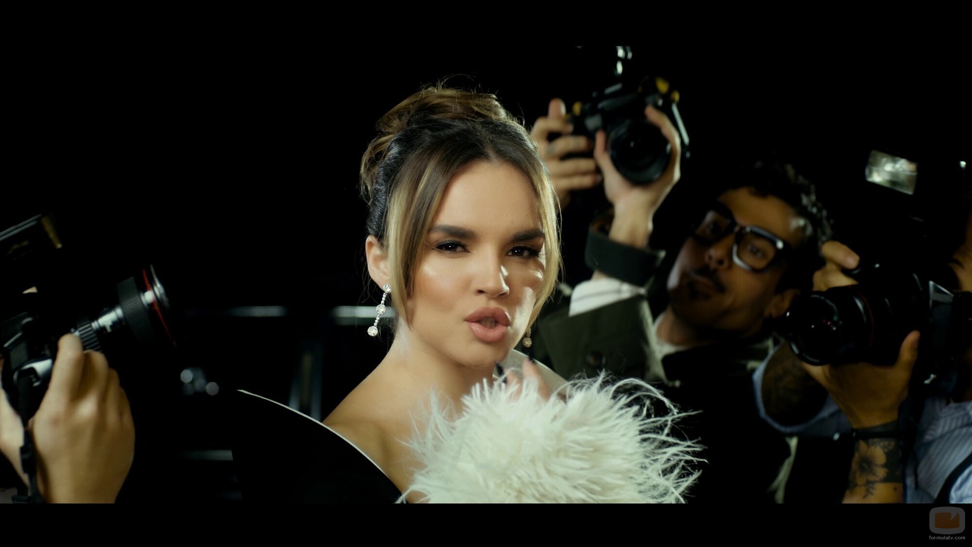 Melody en el videoclip de 'Esa diva' para Eurovisión 2025