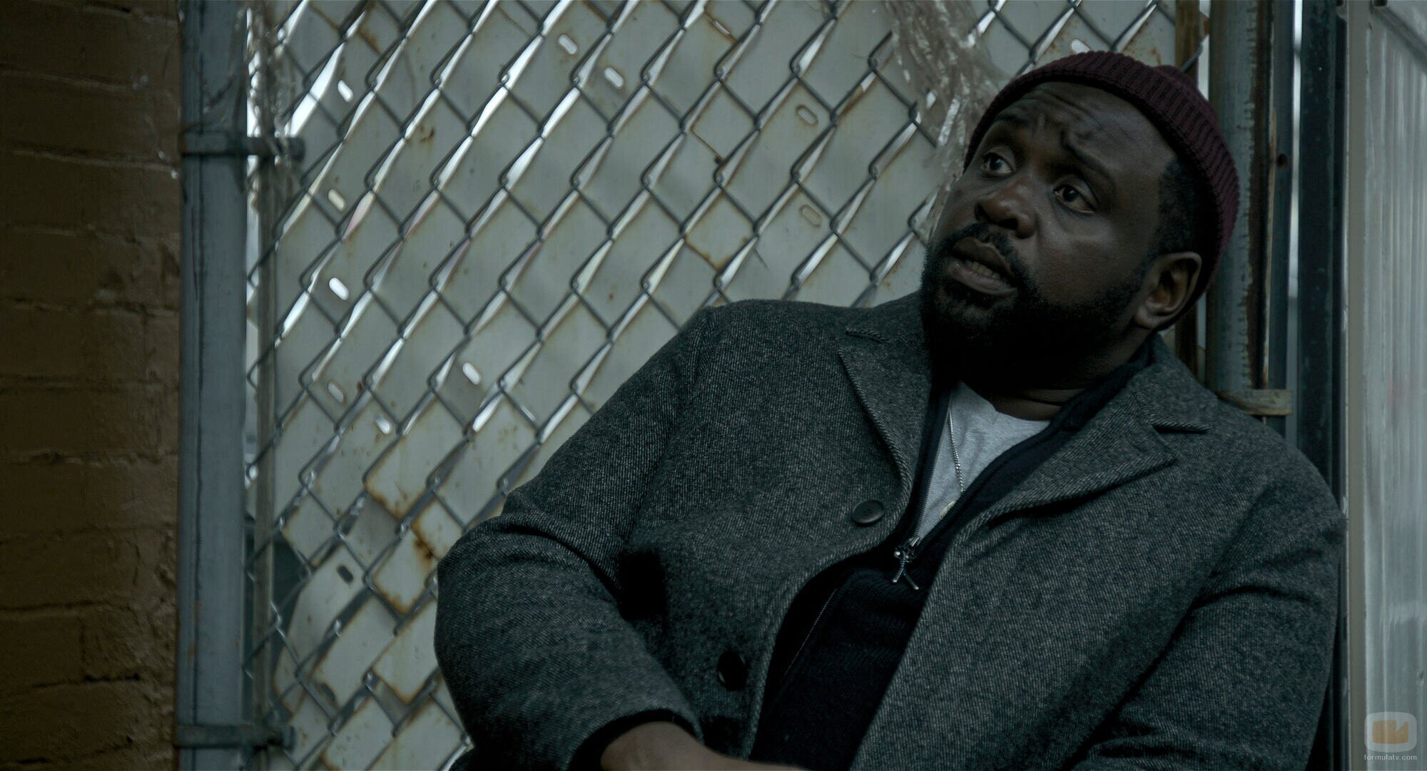 Brian Tyree Henry en 1x01 titulado 'Jolly Ranchers' de 'Ladrones de drogas'