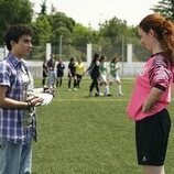 Santi Garzozi y Julia Camus en el 'Capítulo 5' de 'Física o química: La nueva generación'