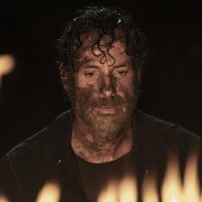 Andrew Lincoln en 11x24 'Descanse en paz' de 'The Walking Dead'