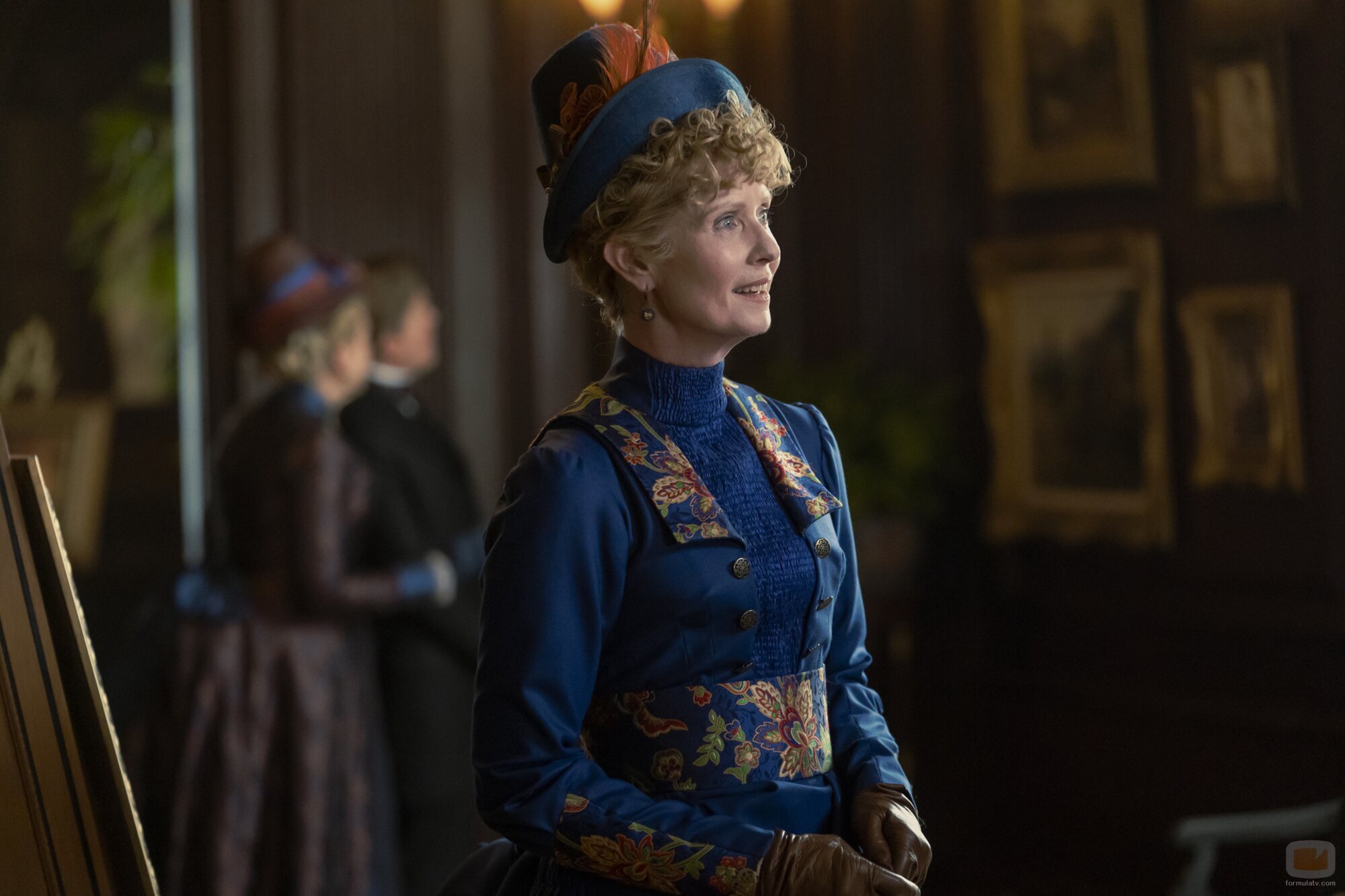 Cynthia Nixon en 2x03 'Solo habrá una ganadora' de 'La edad dorada'