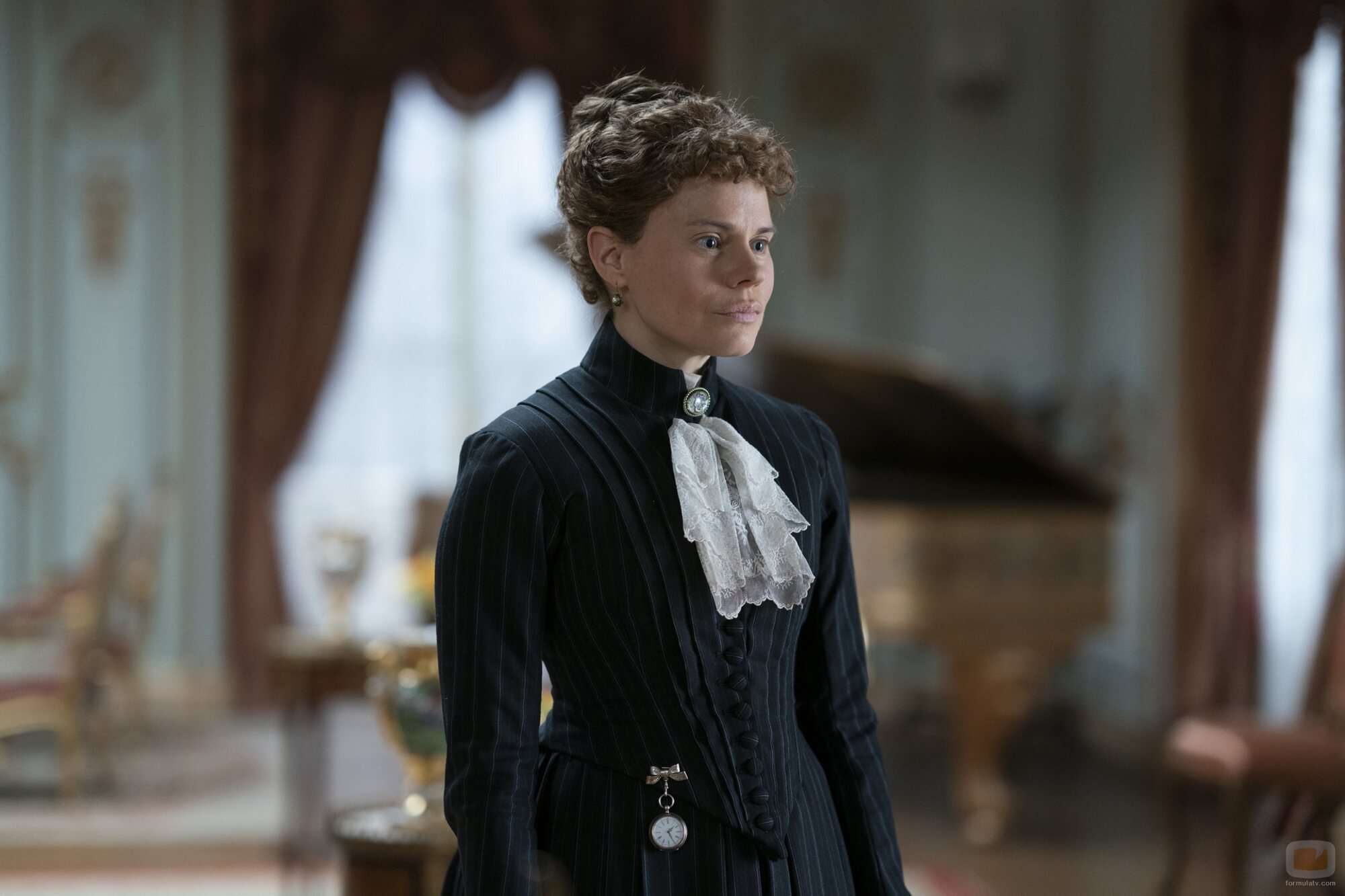 Celia Keenan-Bolger en 2x05 titulado 'Al alcance de la mano' de 'La edad dorada'