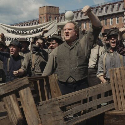 Darren Goldstein en la temporada 2 y el capítulo 06 de 'La edad dorada'