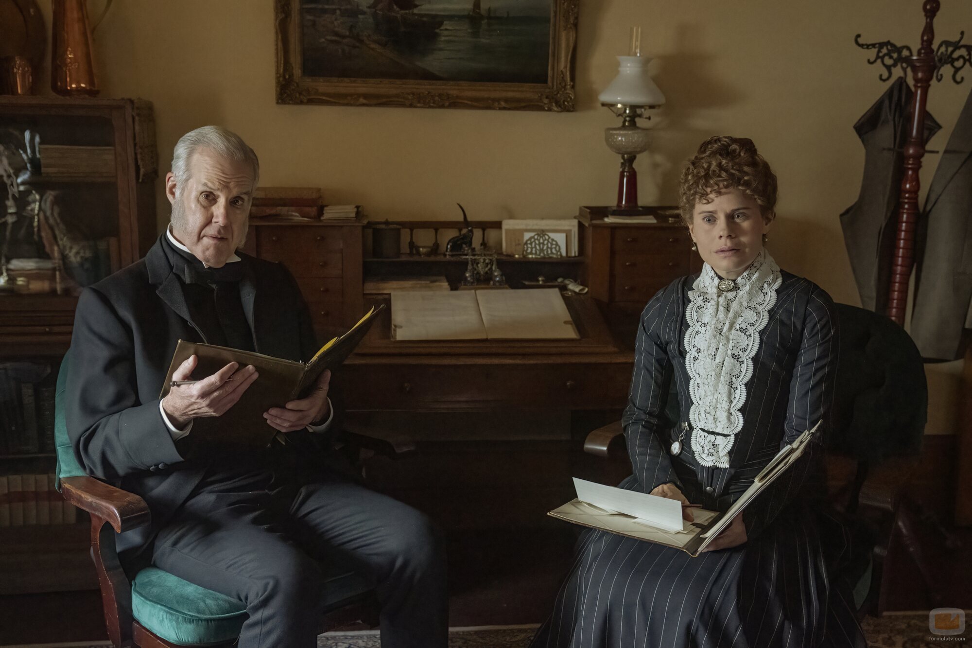 Celia Keenan-Bolger y Douglas Sills en 2x06 'Disparos de advertencia' de 'La edad dorada'