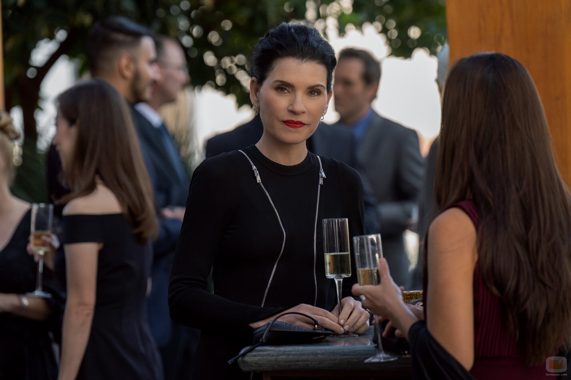 Julianna Margulies en 'La línea de Kármán' de 'The Morning Show'
