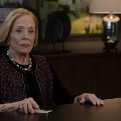 Holland Taylor en la temporada 3 y el capítulo 02 de 'The Morning Show'