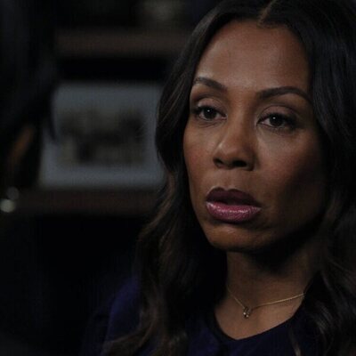 Karen Pittman en 3x03 titulado 'Ruido blanco' de 'The Morning Show'