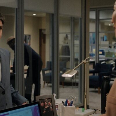 Tig Notaro en Capítulo 7 titulado 'Escrutinio estricto' de 'The Morning Show'