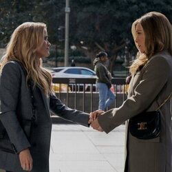 Jennifer Aniston y Reese Witherspoon en 3x10 'El efecto perspectiva' de 'The Morning Show'