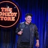 Sara Ramirez en la temporada 2 y el capítulo 01 de 'And Just Like That...'