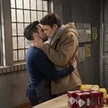 Mario Cantone y Sebastiano Pigazzi en 2x08 'Hace un millón de años' de 'And Just Like That...'