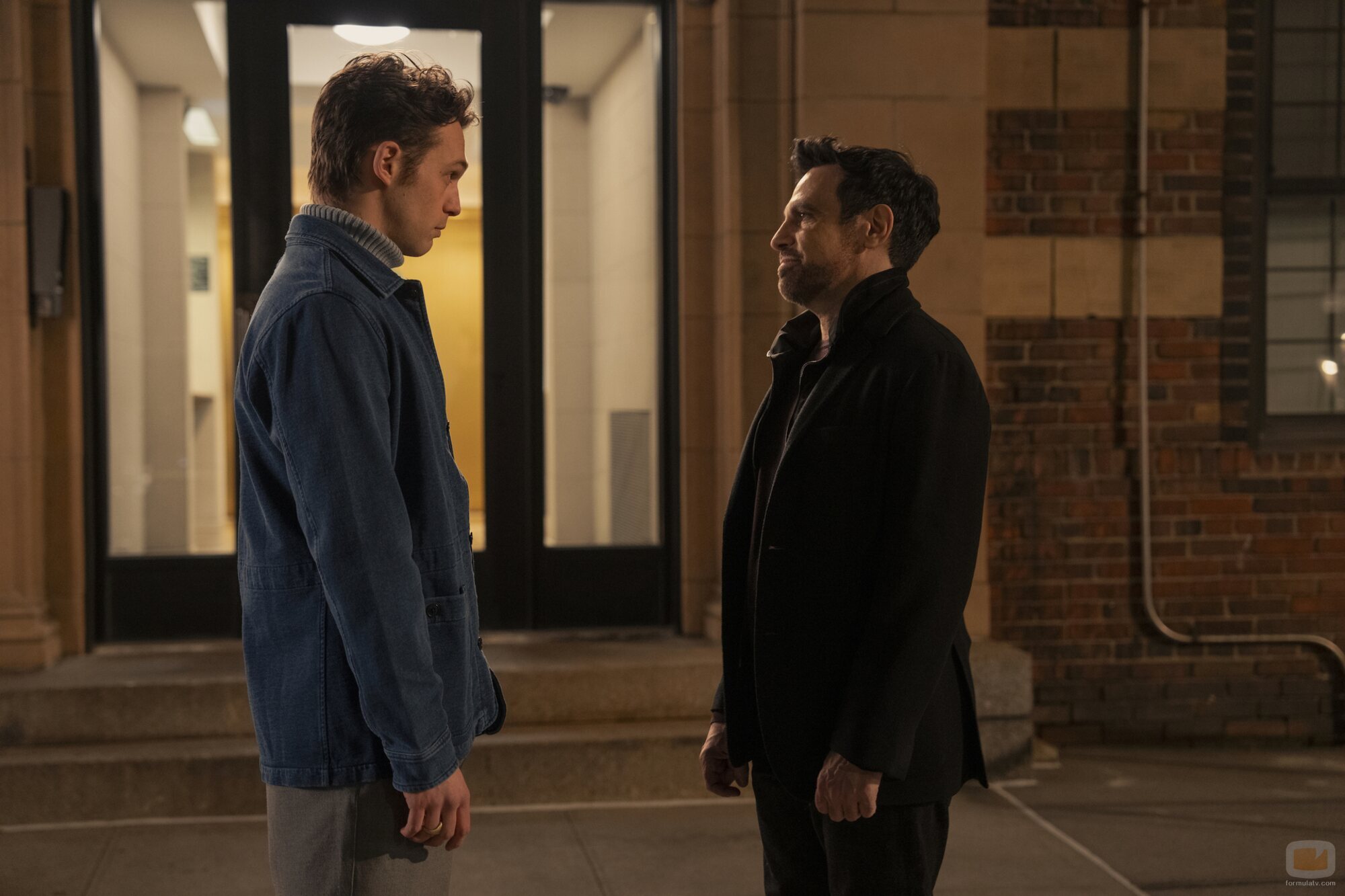 Mario Cantone y Sebastiano Pigazzi en 'Adios al barrio' de 'And Just Like That...'