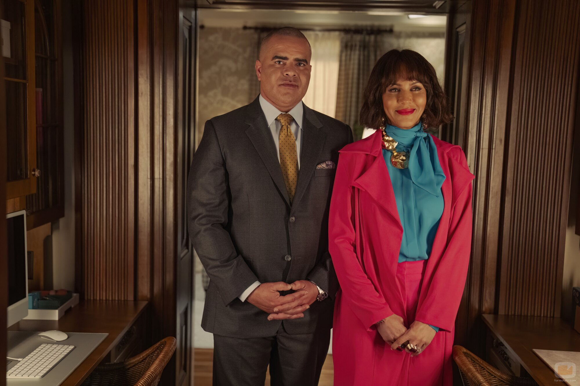 Nicole Ari Parker y Chris Jackson en la temporada 2 y el capítulo 09 de 'And Just Like That...'