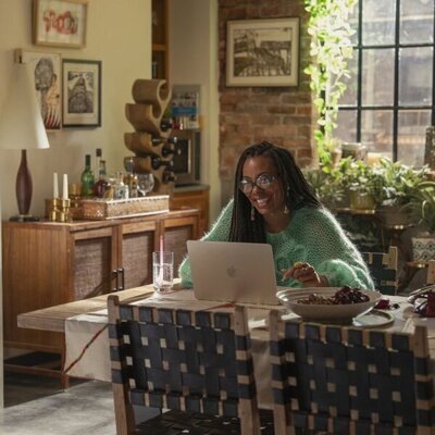 Karen Pittman en el 2x10 de 'And Just Like That...'