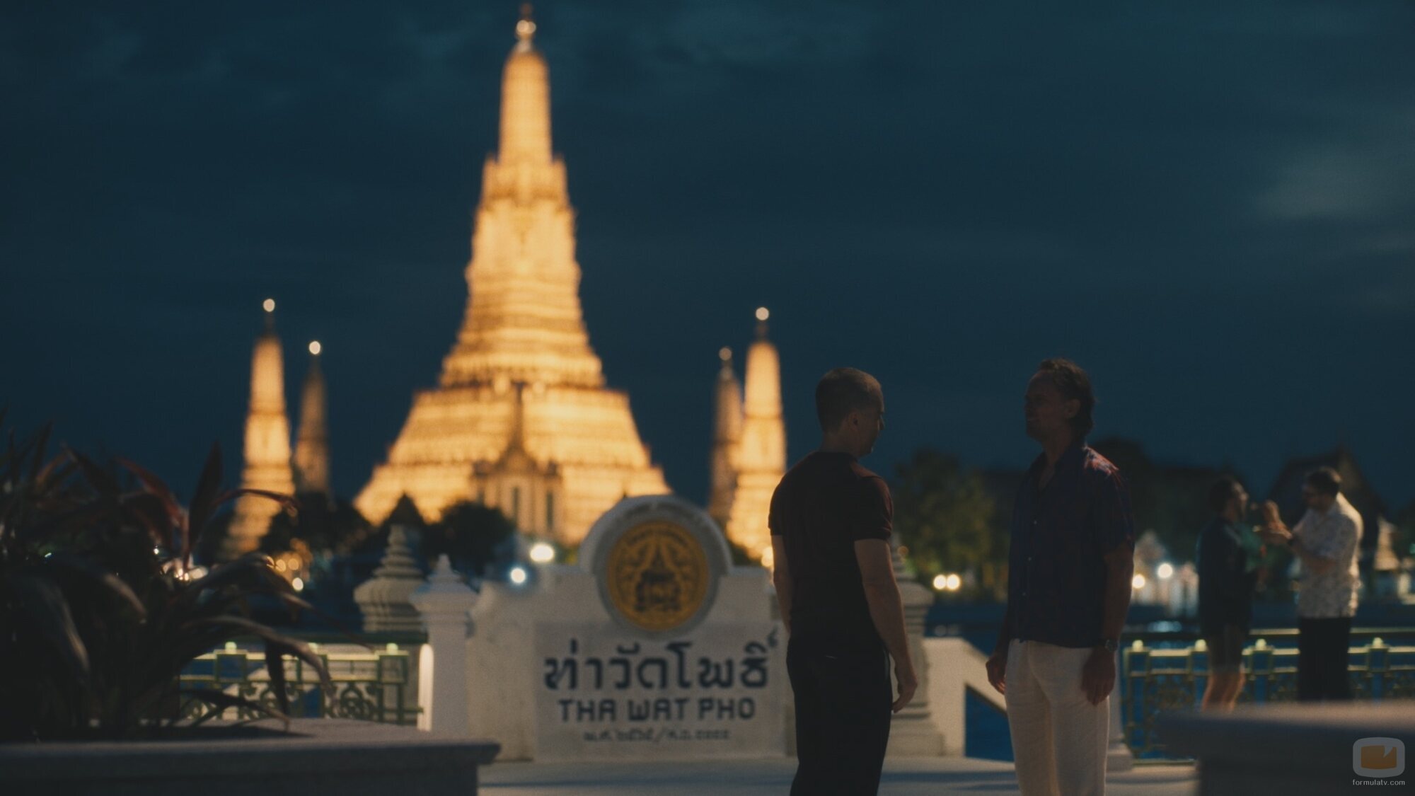 Walton Goggins y Sam Rockwell en 3x05 titulado 'La fiesta de luna llena' de 'The White Lotus'