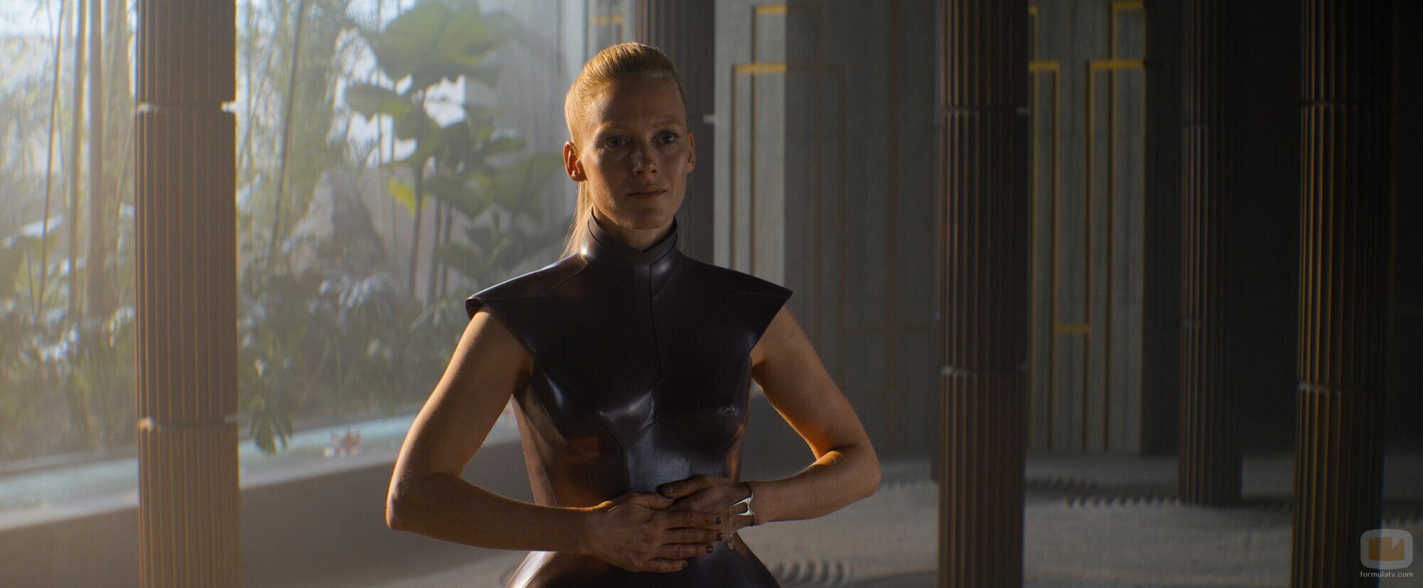 Laura Birn en 2x02 'Un atisbo de la oscuridad' de 'Fundación'