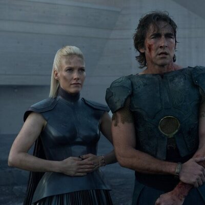 Lee Pace y Laura Birn en 'La última emperatriz' de 'Fundación'