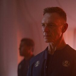 Ben Daniels en 2x10 'Mitos de la creación' de 'Fundación'