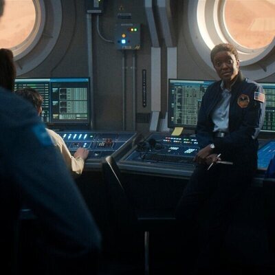 Krys Marshall en 4x05 'Ricitos de oro' de 'Para toda la humanidad'