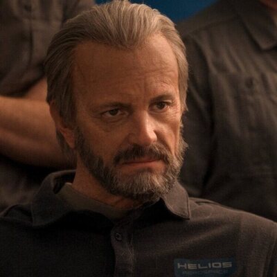 Joel Kinnaman en 4x07 'Pasarse de la raya' de 'Para toda la humanidad'