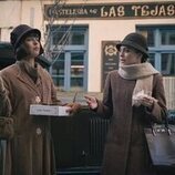 Foto de Verónica Sánchez en la temporada 1 y el capítulo 01 de 'La Favorita 1922'