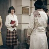 Foto de Verónica Sánchez en el 1x01 de 'La Favorita 1922'