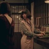 Escena de Verónica Sánchez en 'Capítulo 1' de 'La Favorita 1922'