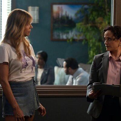 Kaitlin Olson y Judy Reyes en Capítulo 8 titulado 'Obsesión' de 'High Potential'