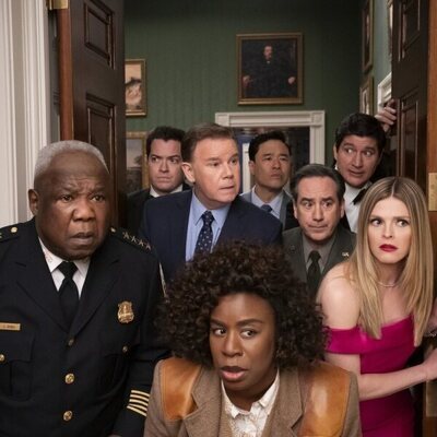 1x01 'La caída de la Casa Usher' de 'La residencia'