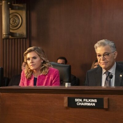 Eliza Coupe en 'El misterio del cuarto amarillo' de 'The Residence'